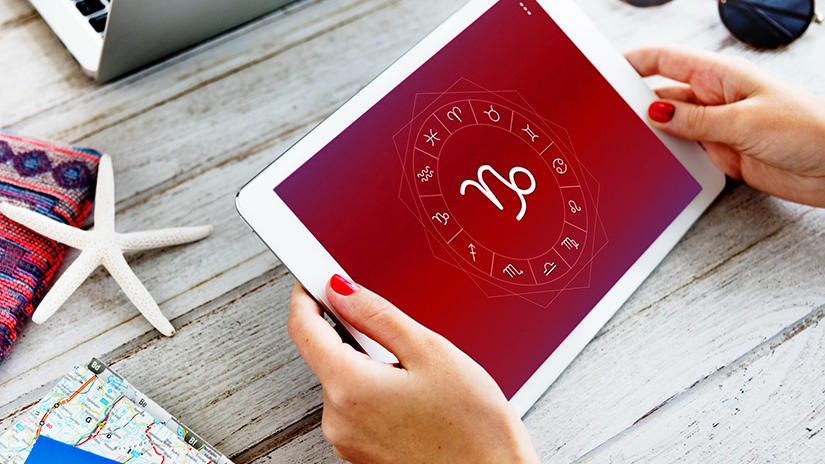 How to Choose the Right Astrologer Online (And Avoid Fake Ones)